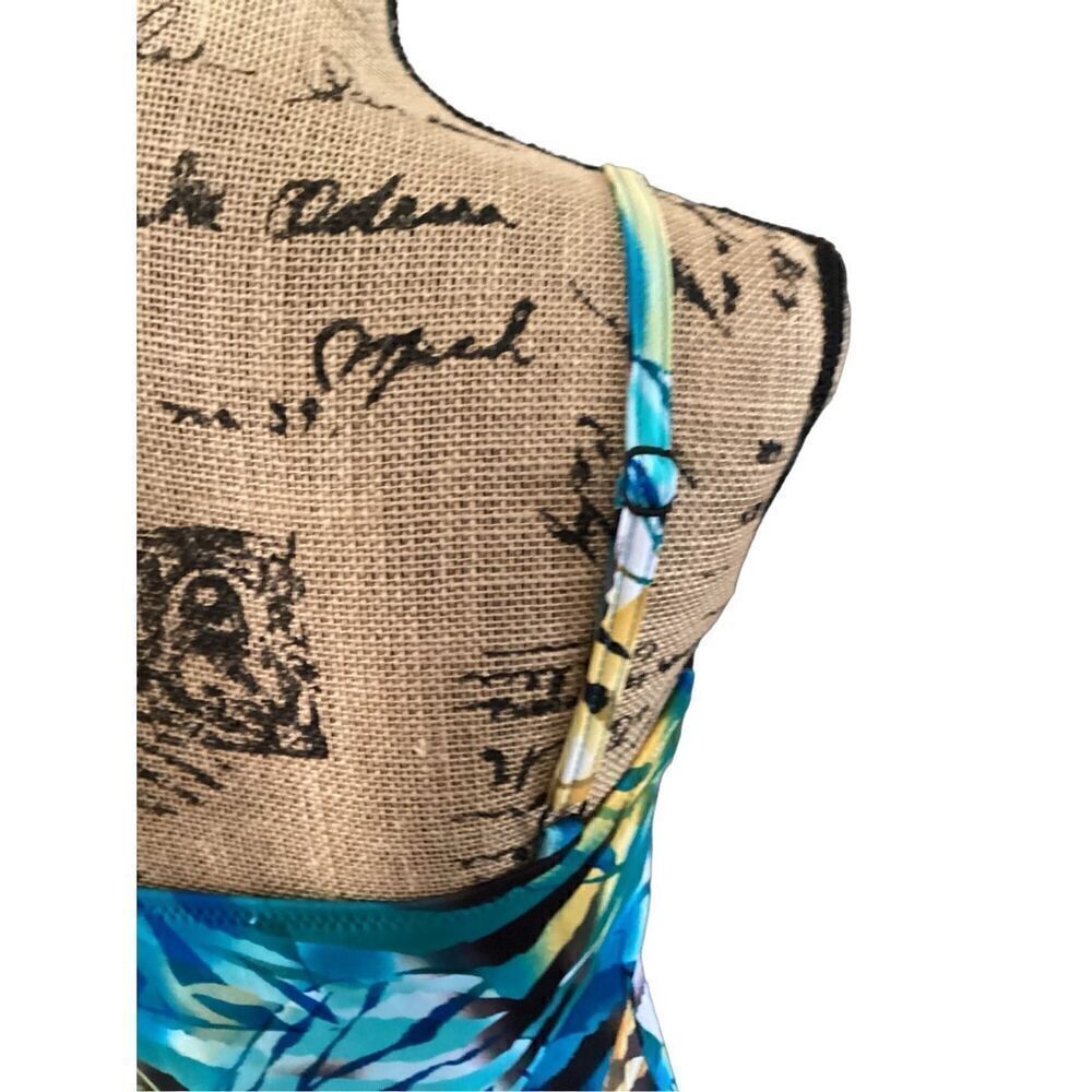 T.H.E. Swim Top - Picture 2 of 7